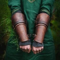 Wristband Arm-Armor-Cuff Cosplay-Props Steampunk Medieval Gauntlet Lace-Up Faux-Leather